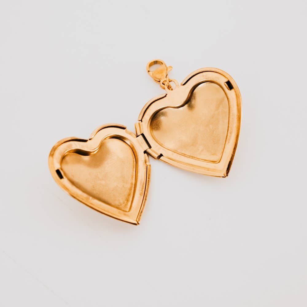 Lovestruck Heart Locket - WATERPROOF