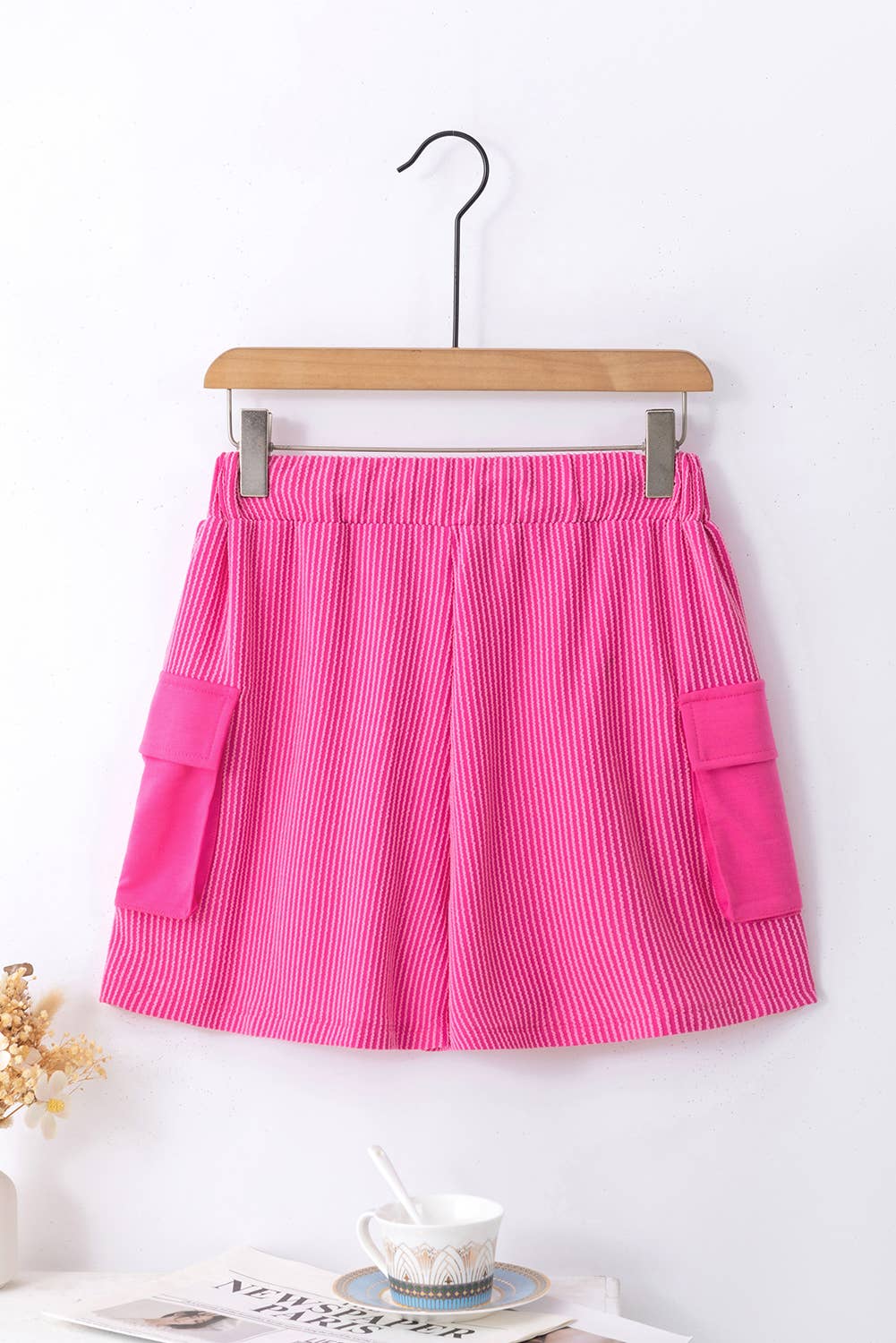 Women Bright Pink Cargo Square Pockets Shorts