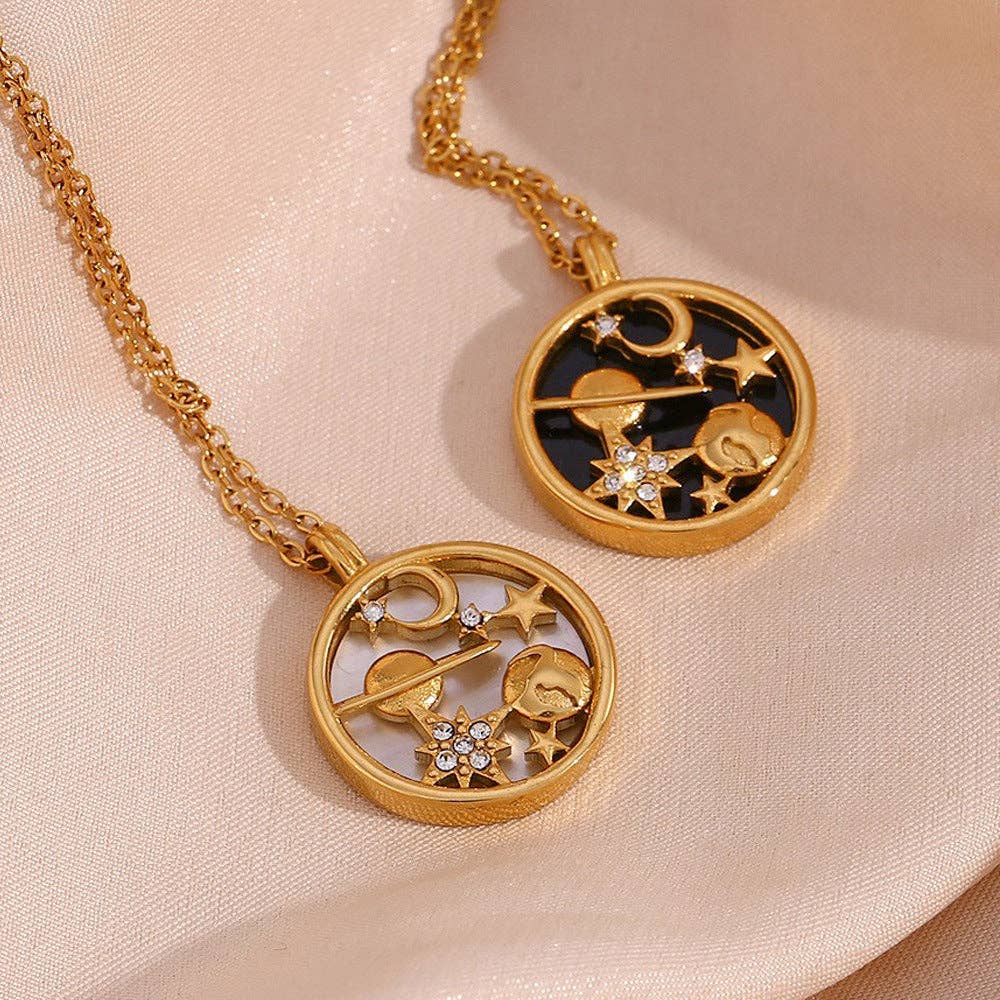 Moon Star Shell Round Pendant Necklaces DPJN2746