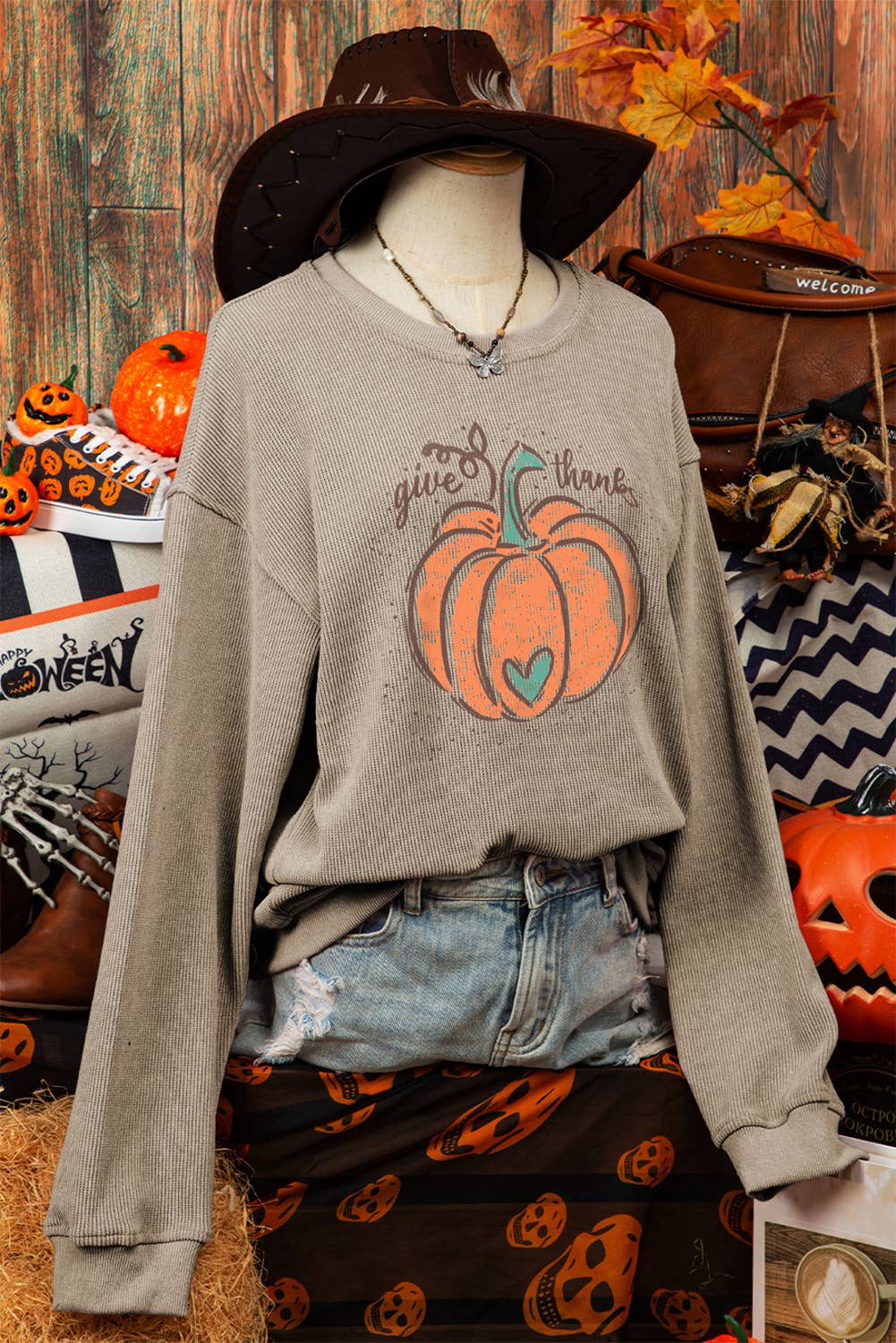 Fashion-W Give Thanks Pumpkin Graphic Corded Sweatshirt