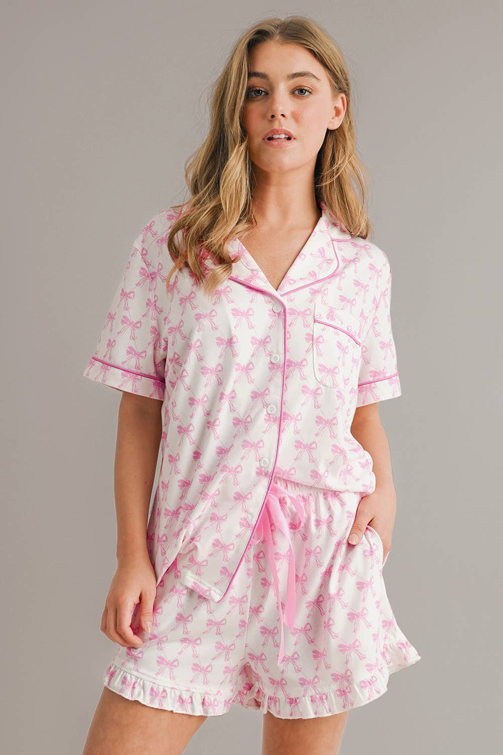 Bow Print Valentines Knot Shirts & Shorts Set